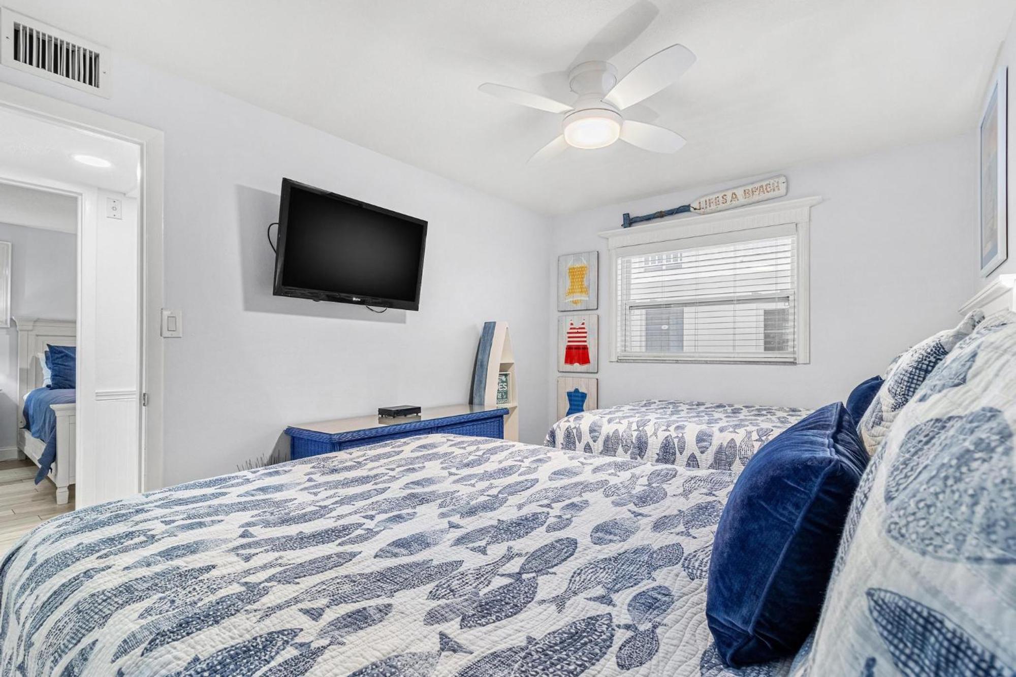 Beach Oasis - No Storm Damage & Guest Ready! Come Enjoy The Heated Pool & Relax At The Beach! Clearwater Beach Bagian luar foto
