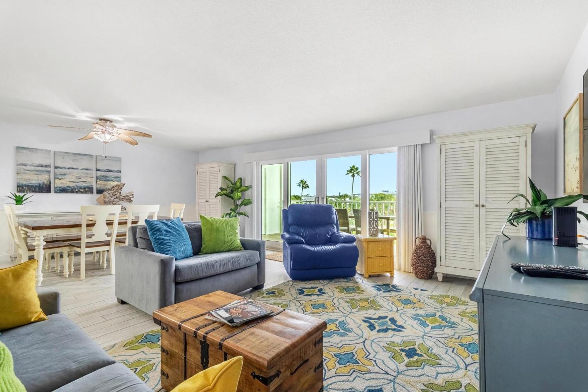 Beach Oasis - No Storm Damage & Guest Ready! Come Enjoy The Heated Pool & Relax At The Beach! Clearwater Beach Bagian luar foto